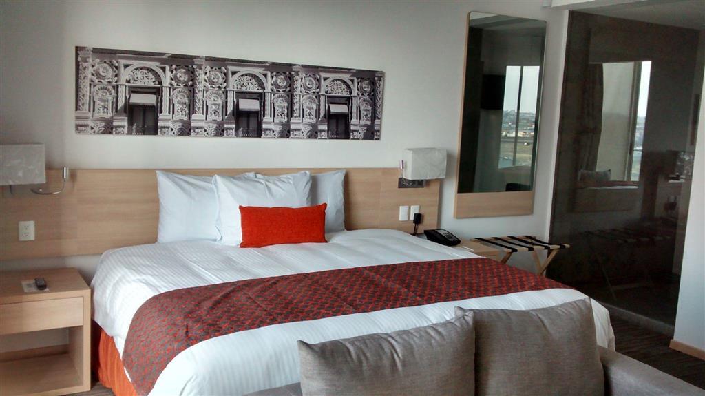 Camino Real Puebla Hotel & Suites Δωμάτιο φωτογραφία
